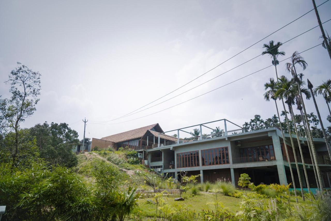 Maayaa Riverside Villa By Kpm Tripenta Attappādi Exterior foto